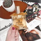 Swatch de It's Blossom Tea : Huile Prodigieuse - Huile Sèche multi-fonctions, Nuxe