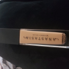 Swatch de meghanne13 : Luminous Foundation - Fond de teint lumineux, ANASTASIA BEVERLY HI