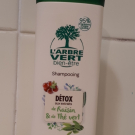 Swatch de morgane75 : Shampoing detox aux extraits de raisins et de thé vert, L'arbre Vert