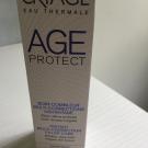 Swatch de zenna_alplt : Protect Soin Combleur multi-corrections instantanné, Uriage