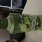 Swatch de Chaton02 : Bain Douche Relaxant Amande Fleur d'Oranger, Yves Rocher