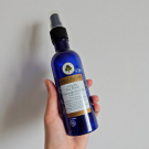 Swatch de Camille_Caterpi : Véritable eau florale camomille noble bio, Sanoflore