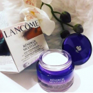 Swatch de edithbenfeghoul : Rénergie Multi-Lift Crème Tous Types de peaux, Lancôme