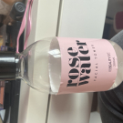 Swatch de Alyvu : Rose Water, Action