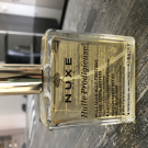 Swatch de Manddi : Huile Prodigieuse - Huile Sèche multi-fonctions, Nuxe