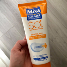 Swatch de VeroToulouse : Lait solaire peau sensible SPF 50, Mixa