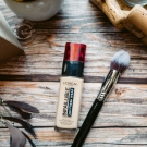 Swatch de alostygirl : Fond de teint infaillible 24 H fresh wear, L'Oréal Paris