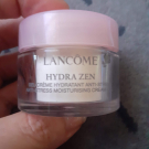 Swatch de puce21500 : Hydra Zen SPF 15, Lancôme