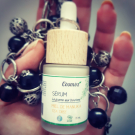 Swatch de Sabrina6202 : Sérum - La guerre aux boutons, Cosmoz