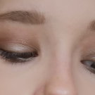 Swatch de Annna : Sweet Peach Palette de fards à paupières, Too Faced