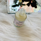 Swatch de Charlotte.secrets : Sérum - La guerre aux boutons, Cosmoz