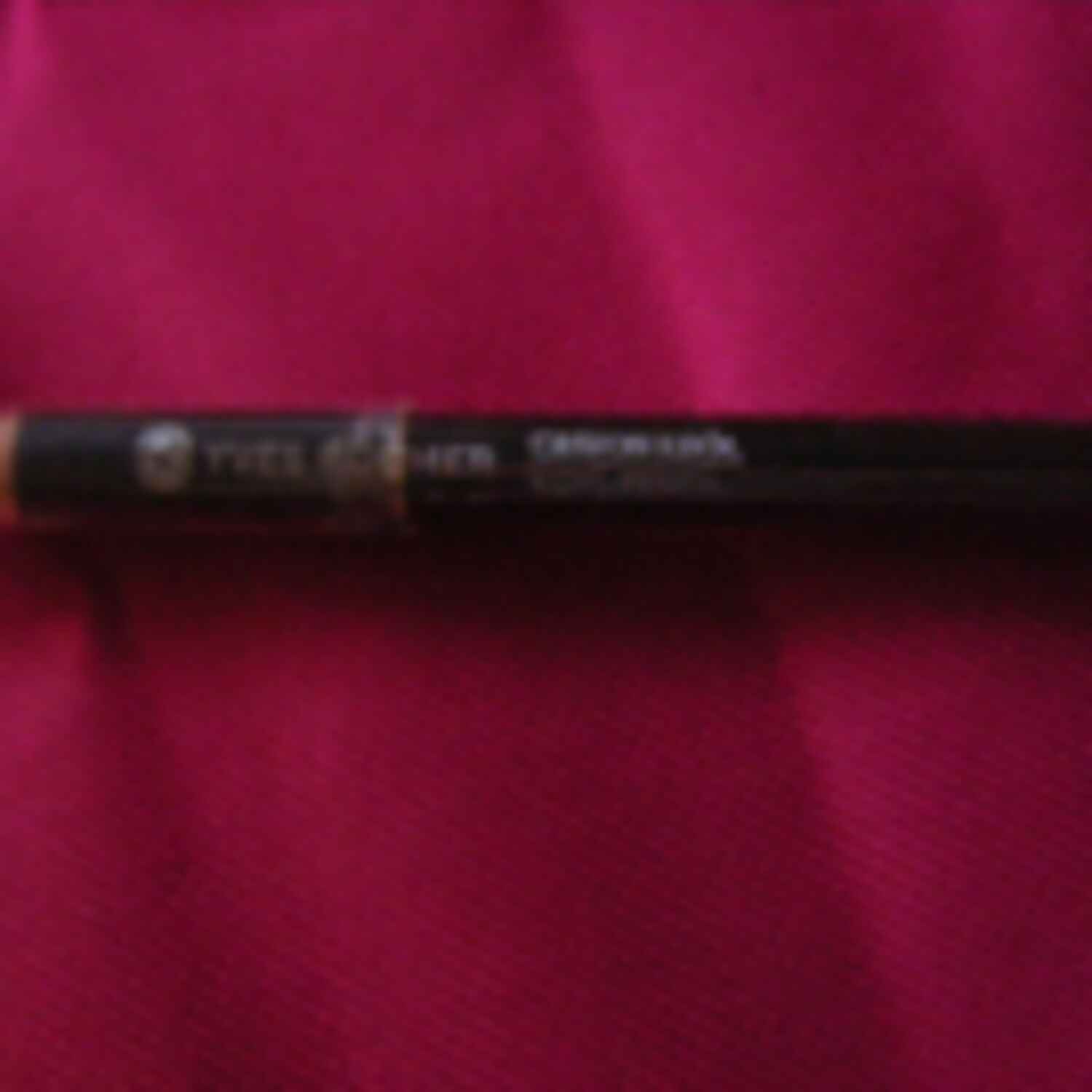 Swatch de sarahgrl : Crayon Khôl, Yves Rocher