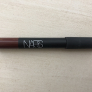 Swatch de Ilabeauty : Velvet Matte Lip Pencil - Crayon à Lèvres Velours Mat, Nars