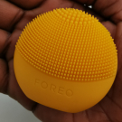 Swatch de Stellina : Luna Play - Appareil nettoyant pour le visage, Foreo