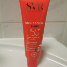 Swatch de Stellina : Sun Secure fluide SPF 50, SVR