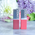 Swatch de Juste Sarah : Clinique Pop Matte, Clinique
