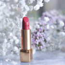 Swatch de Juste Sarah : ROUGE ALLURE Velvet - Le Rouge Velours Lumineux, Chanel