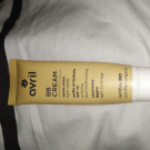 Swatch de Stefklelia : BB Cream SPF 10, Avril