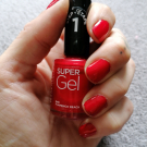 Swatch de royenaurelie : Vernis Super Gel, Rimmel london