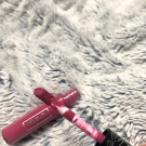 Swatch de beautyjstyle : Everlasting Liquid Lipstick - Rouge à lèvres liquide, KAT VON D BEAUTY