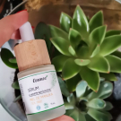 Swatch de frenchfashiontouch : Sérum - La guerre aux boutons, Cosmoz