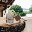 Swatch de girlysweaty : Sérum - La guerre aux boutons, Cosmoz