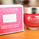 Swatch de Naty30G : Crème Perfectrice Pivoine, L'Occitane