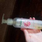 Swatch de Sarra djebali : Huile Lactée Démaquillante, Melvita