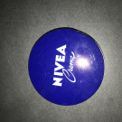 Swatch de AURELIA;VITULLO : Nivea Crème, Nivea