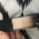 Swatch de AURELIA;VITULLO : #FauxFilter - Fond de Teint Crème Haute Couvrance, Huda Beauty