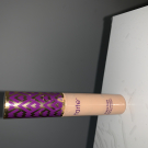 Swatch de Dollzbeautymakeup : Shape Tape Contour Concealer, Tarte