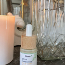 Swatch de Calypsogirl : Sérum - La guerre aux boutons, Cosmoz