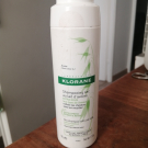 Swatch de mariion : Shampoing sec, LABORATOIRE KLORANE