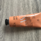 Swatch de AMBRE1017 : Crème mains Ekos Castanha, Natura Brasil