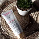 Swatch de HeleneDeDole : Ultra-Hydratant scintillant corps, Topicrem