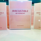 Swatch de chaadrian : Irresistible Givenchy - Eau de Parfum, Givenchy