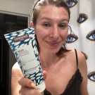 Swatch de evepom13 : Gelée Fraîcheur Nettoyante, Condensé Paris