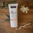 Swatch de debbychico : Crème Calmante Réparatrice, Condensé Paris