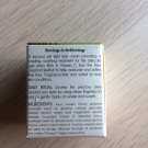 Swatch de GuntilipsSkincare : Kiwi Seed Oil Eye Cream, Antipodes