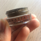 Swatch de GuntilipsSkincare : DIPBROW® Pomade - Crème-gel pour sourcils, Anastasia Beverly Hills