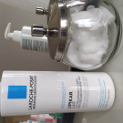 Swatch de quigane : Lipikar Lait Relipidant Corps Anti-Dessèchement, La Roche-Posay