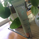 Swatch de Ylang17 : Soin Hydratant 3-en-1 VineActiv | L'anti-rides éclat immédiat | Vine[Activ], Caudalie