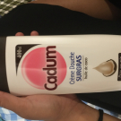 Swatch de Nisrinelilo21 : Gel douche hypoallergénique, Cadum