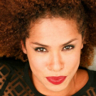 Swatch de Brasileirinha : Masque Nutrition Intense Huile d'Avocat et Beurre de Karité Ultra Doux, Garnier