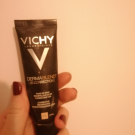 Swatch de Aure25 : Dermablend 3D Correction Fond de teint resurfaçant actif correcteur 16h, Vichy