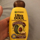 Swatch de Eva31720 : Ultra Doux Shampoing Nourrissant huile d'avocat et beurre de karité, Garnier