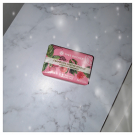 Swatch de Erica59 : Savon énergisant framboise menthe poivrée, Yves Rocher