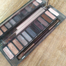 Swatch de taniaavo02 : Naked Smoky, Urban Decay