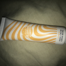 Swatch de jumpy310 : Crème Mains Flower Power de  Merci Handy, Merci Handy