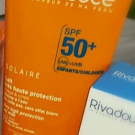 Swatch de anissafraise : Lait très haute protection SPF 50  UVA/UVB, Rivadouce